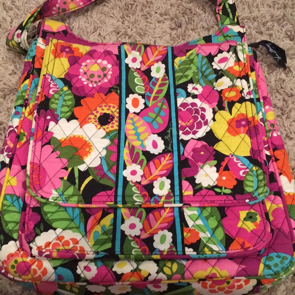 Vera Bradley messenger bag